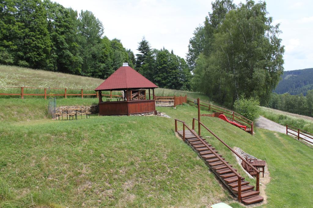 Apartmany Vydrysek Srní Exterior foto