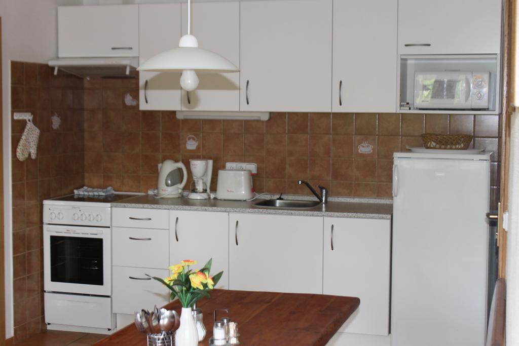 Apartmany Vydrysek Srní Zimmer foto